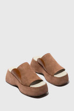 Fly London <br> MULES SLIP-ON